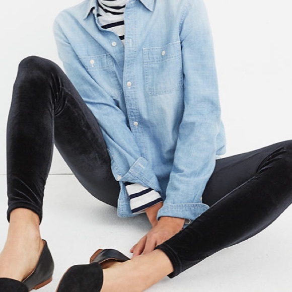 Madewell Pants - •NEW• Madewell velvet leggings Madewell Pants - •NEW• Madewell velvet leggings